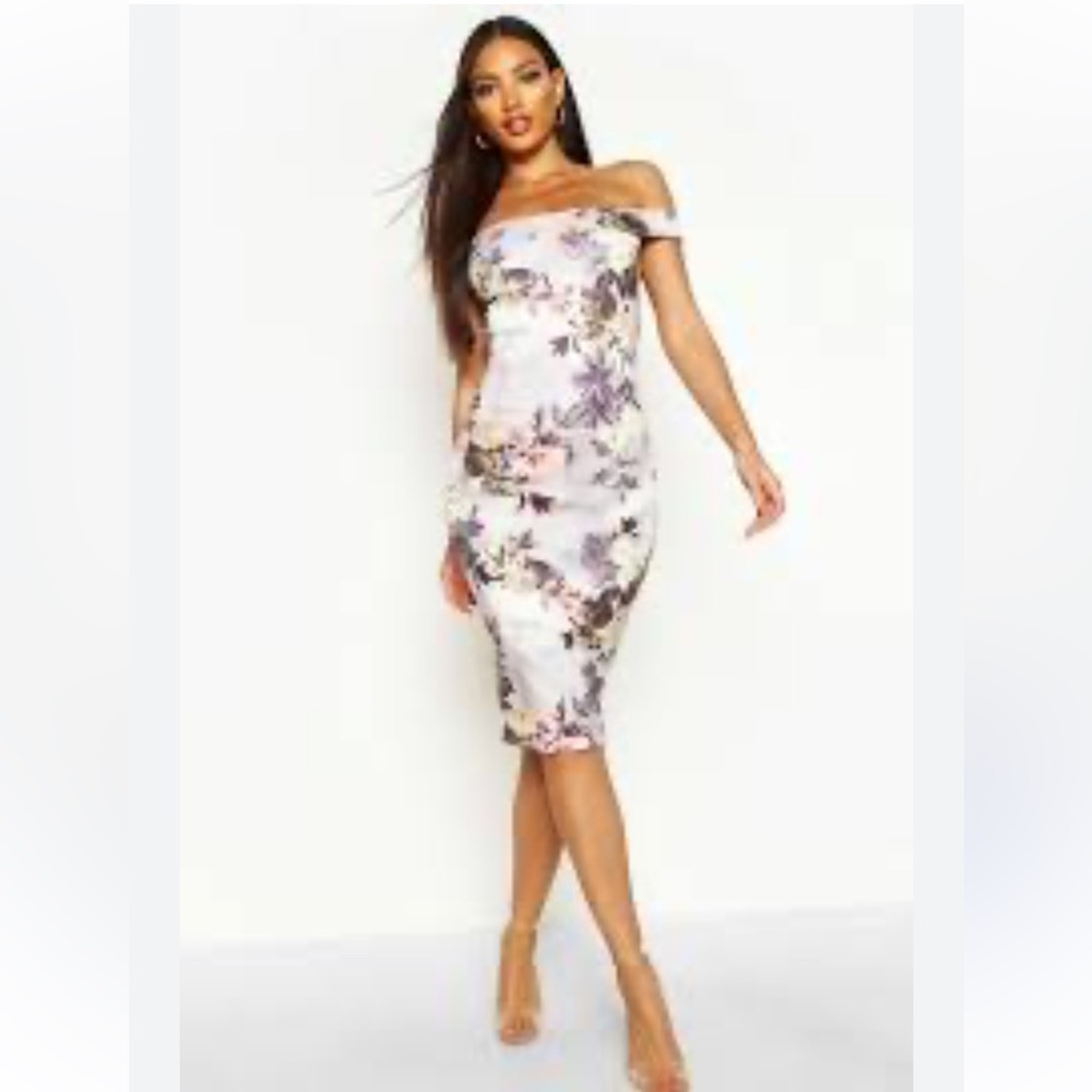 Boohoo Floral Gray Sleeveless Dress